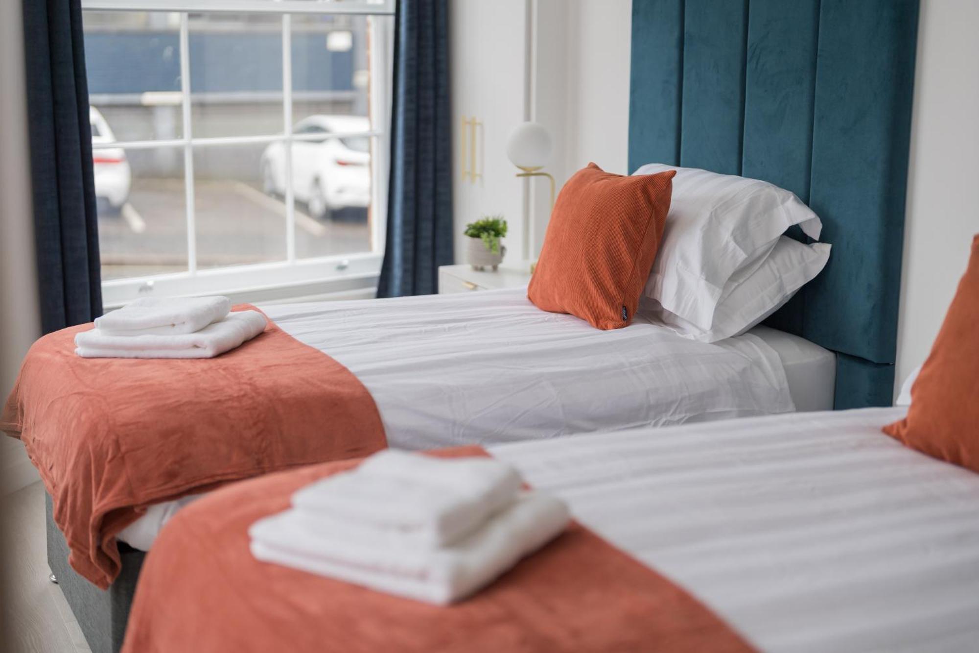 Ferienwohnung Luxurious 2 Bed Birmingham House Free Parking - Sleeps 6 Exterior foto