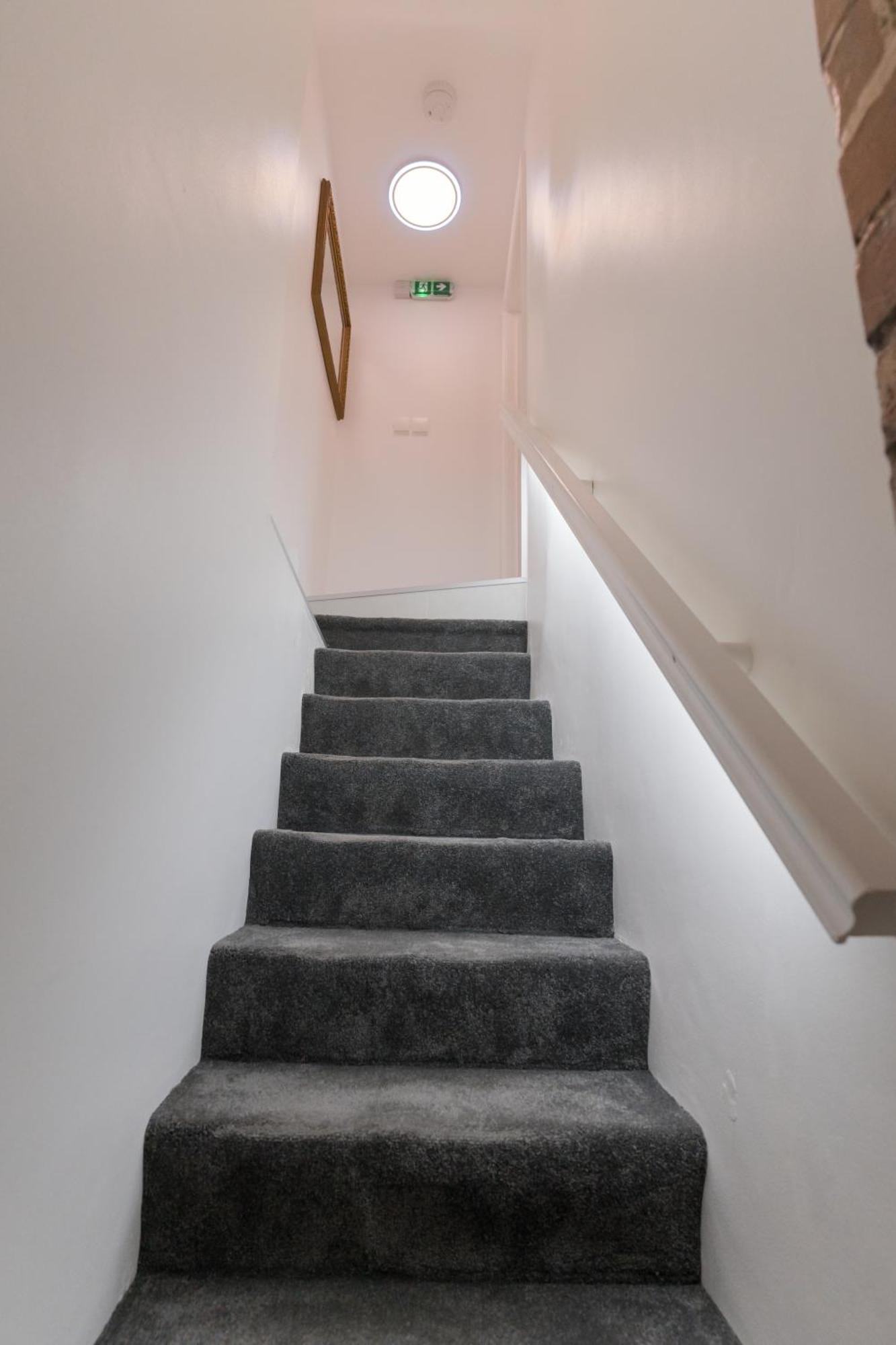 Ferienwohnung Luxurious 2 Bed Birmingham House Free Parking - Sleeps 6 Exterior foto